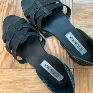 Steve Madden Black Flat Sandals